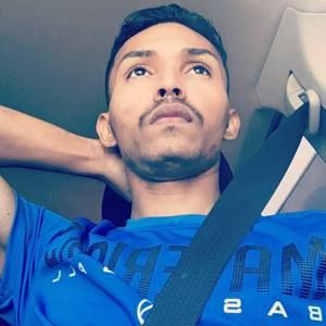 Meet your Posher, Carlos